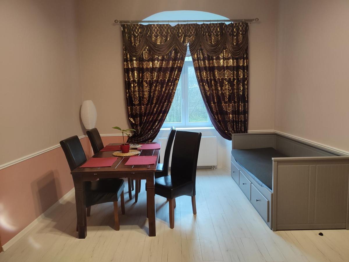Zamecky Apartman - Castle Apartment Stříbro Eksteriør billede